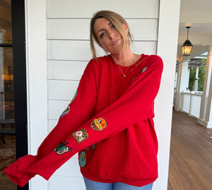 PATCHED SWEATSHIRT