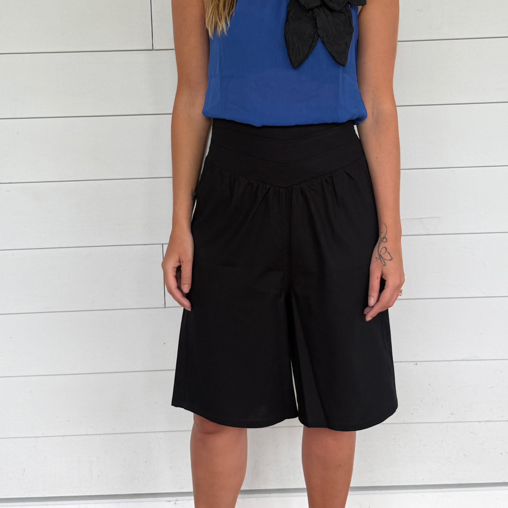 RORA LORI LONG SHORTS