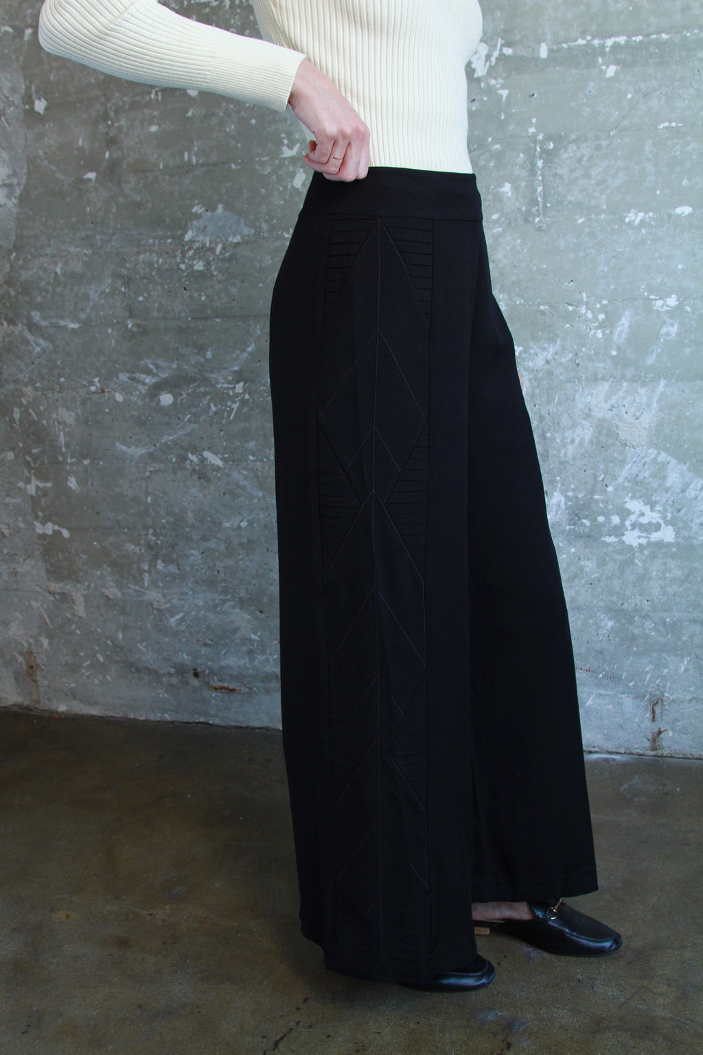 Lau Embroidery Pants