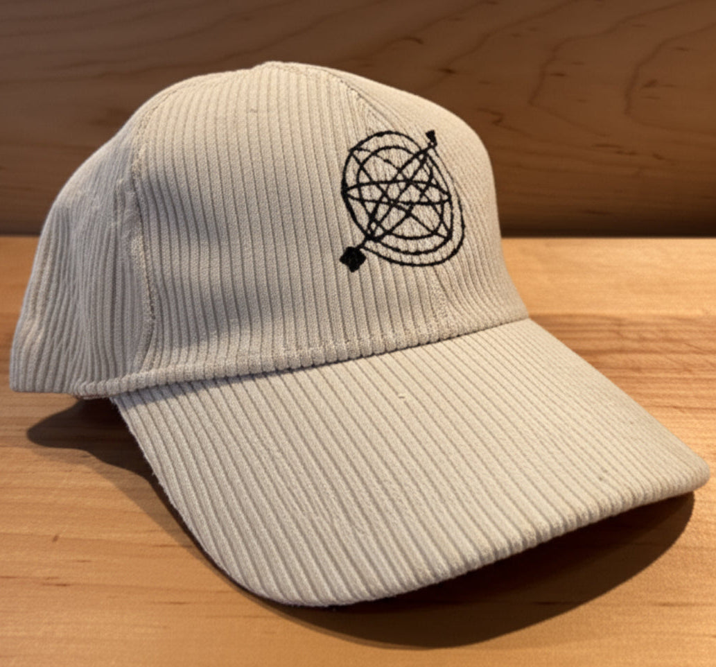 MARLOWE WHITE CORDUROY HAT