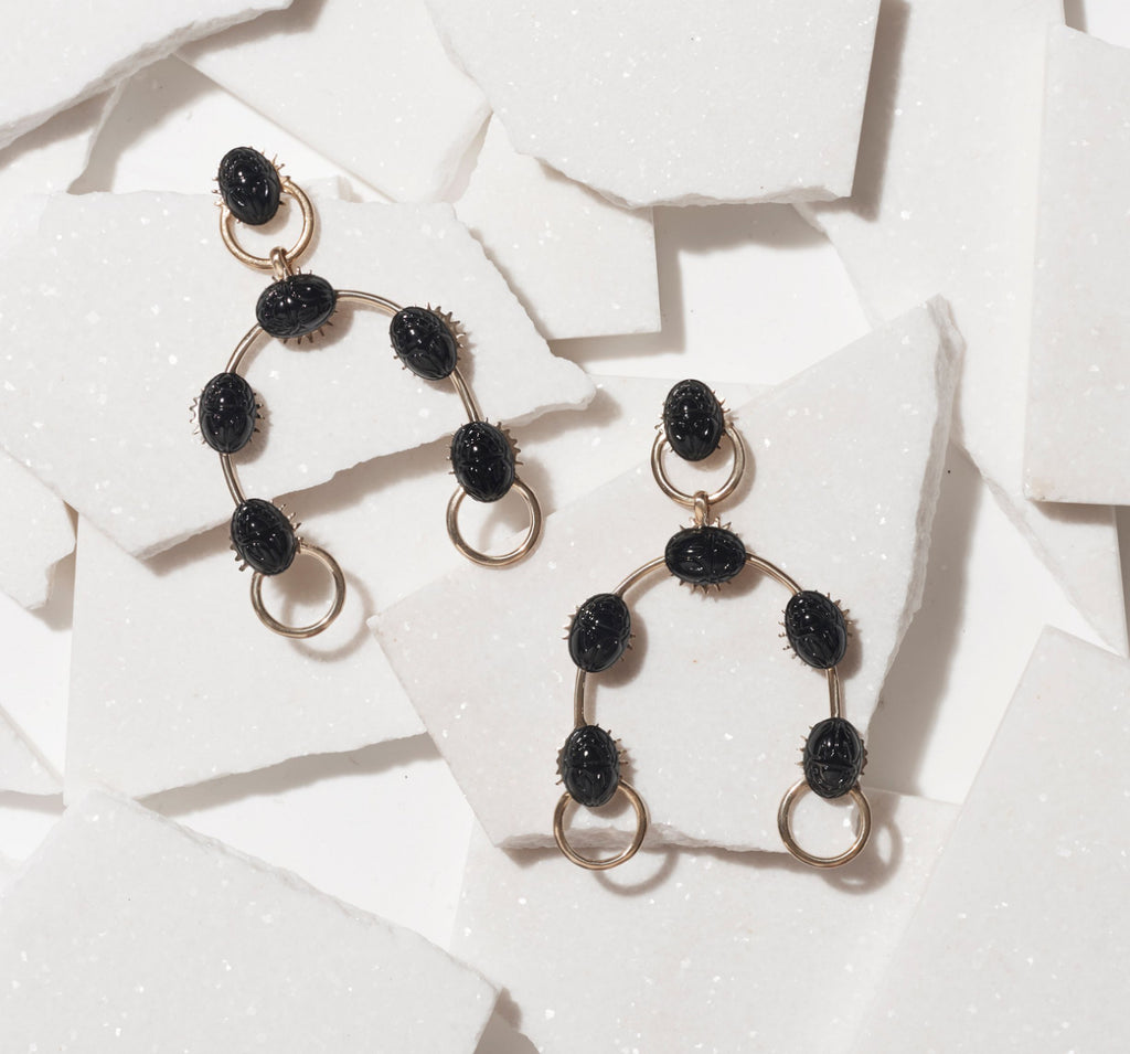 CC HIGHLAND EARRINGS (BLACK)