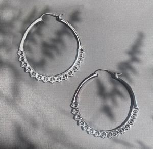 A&O Calla Silver Hoops